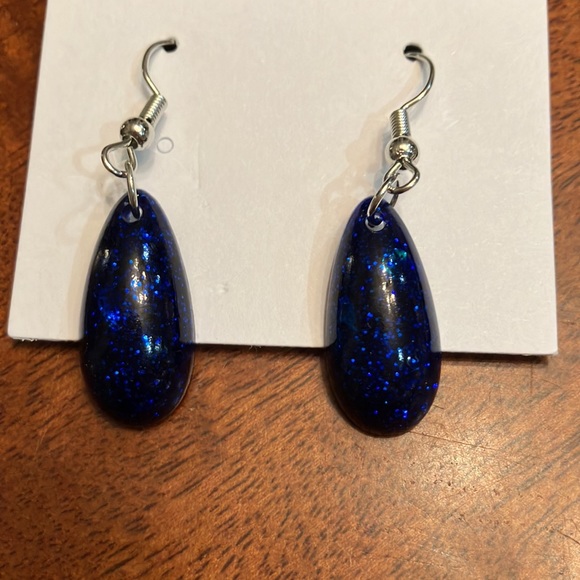 Handmade Resin Earrings (3 pairs) - Great for gifts! - Picture 5 of 6